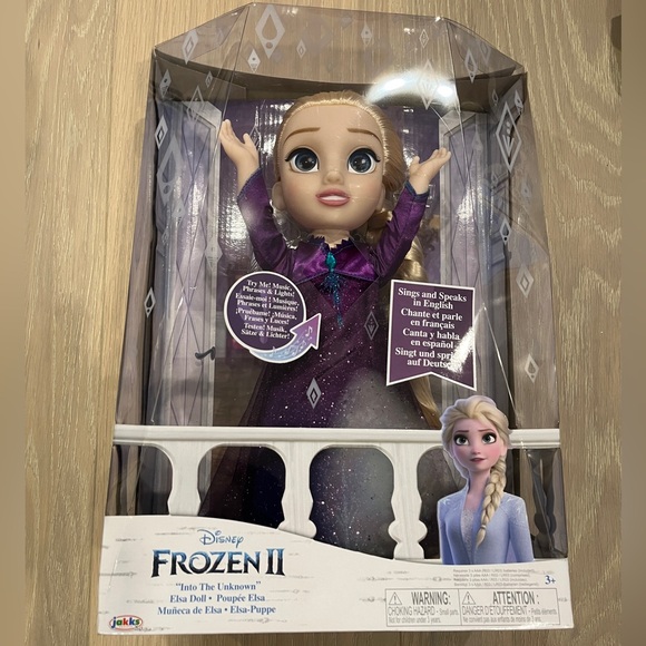 Frozen 2 into the unknown Elsa doll. BNIB - Picture 4 of 5